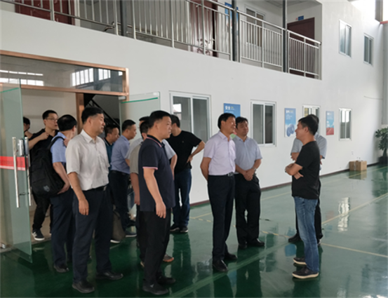 省工信廳領導蒞臨陜西智熔參觀調(diào)研